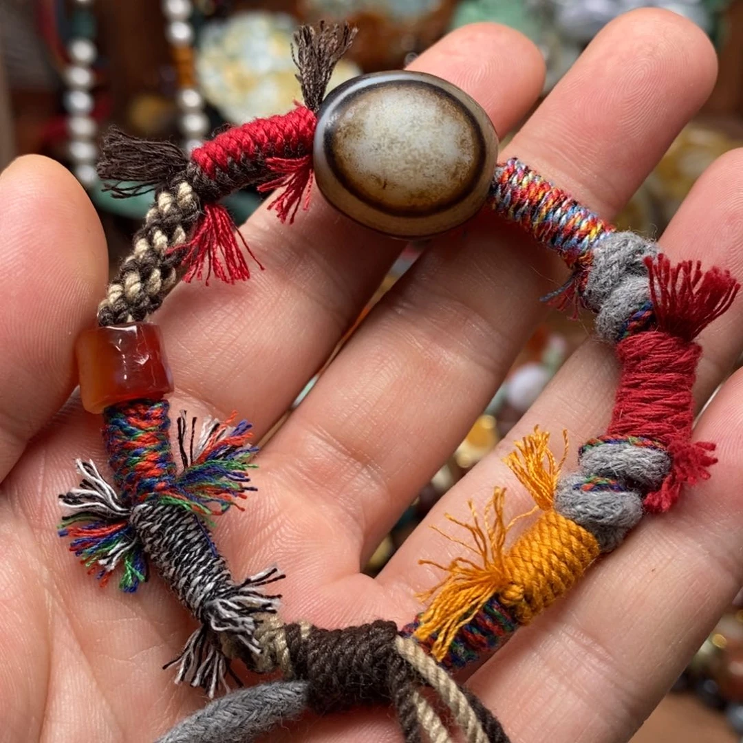 未镶嵌颈饰玛瑙/玉髓