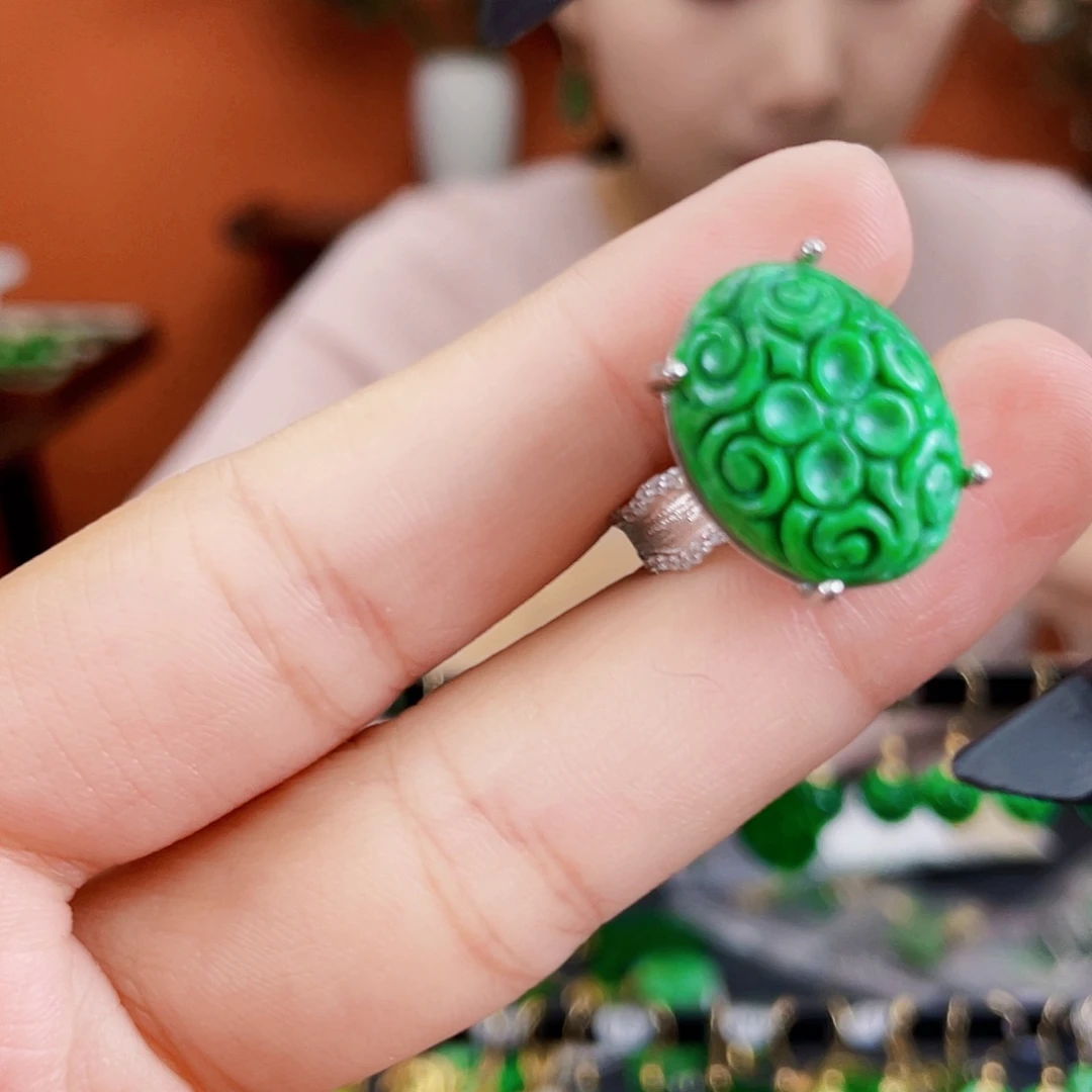 翡翠银S925镶嵌耳饰