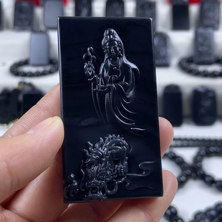 和田玉（墨玉）未镶嵌颈饰御龙站观音