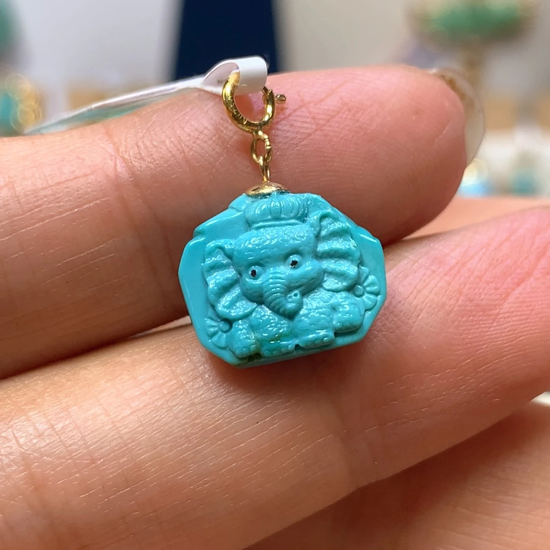 绿松石18K金镶嵌吊坠