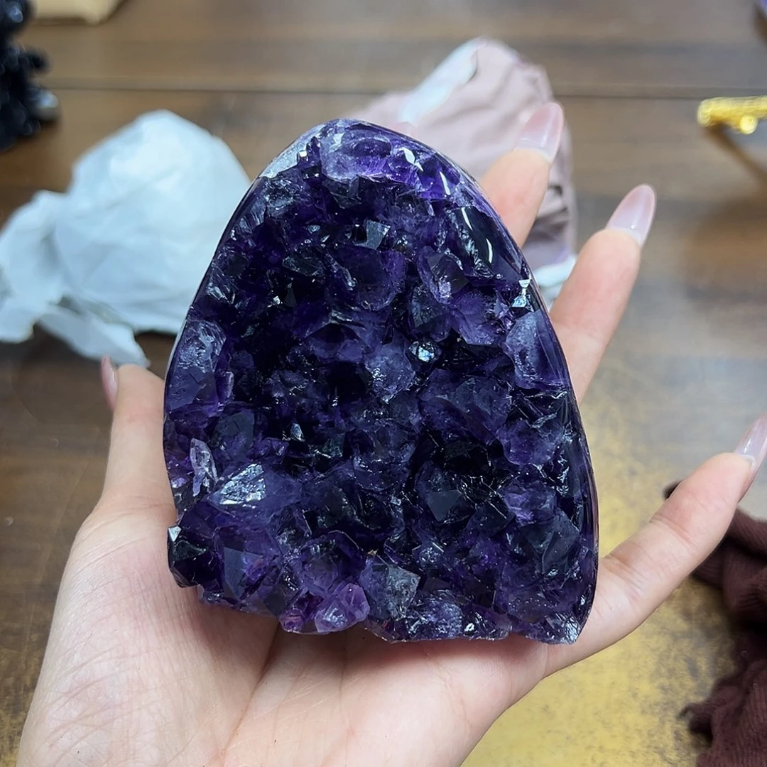 紫晶摆件未镶嵌晶体
