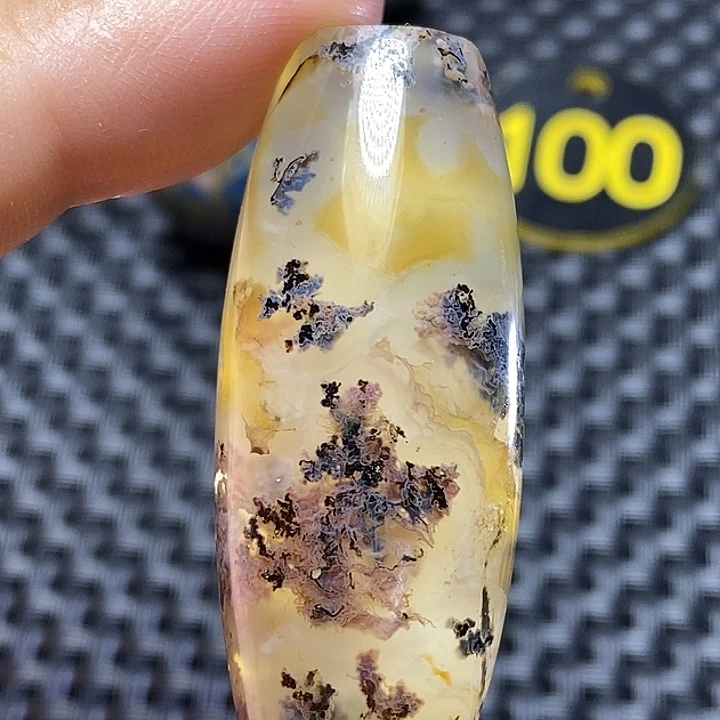 d***y玛瑙/玉髓未镶嵌颈饰
