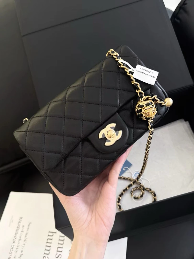 未使用 Chanel/香奈儿 CF大mini22s核桃金球大mini