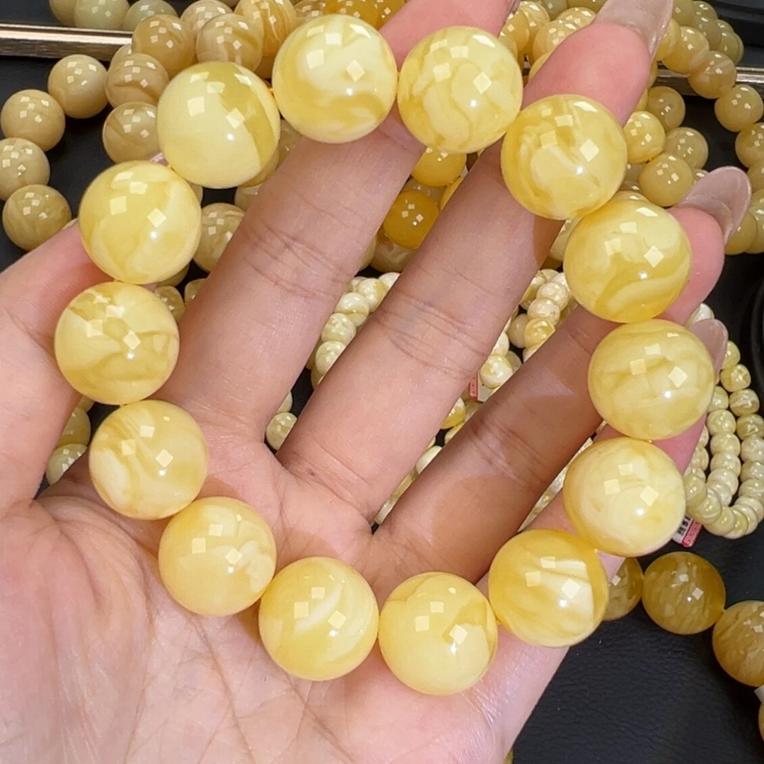 琥珀未镶嵌手链33.3白蜡妖花