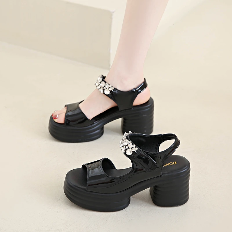 高跟鞋时装凉鞋休闲夏季高跟坡跟休闲风魔术贴露趾女时尚百搭黑色