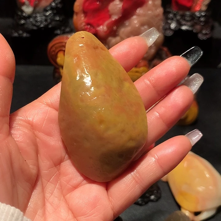 昌化石松**年大师作品漂亮