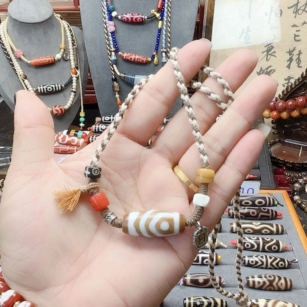 玛瑙/玉髓合金颈饰