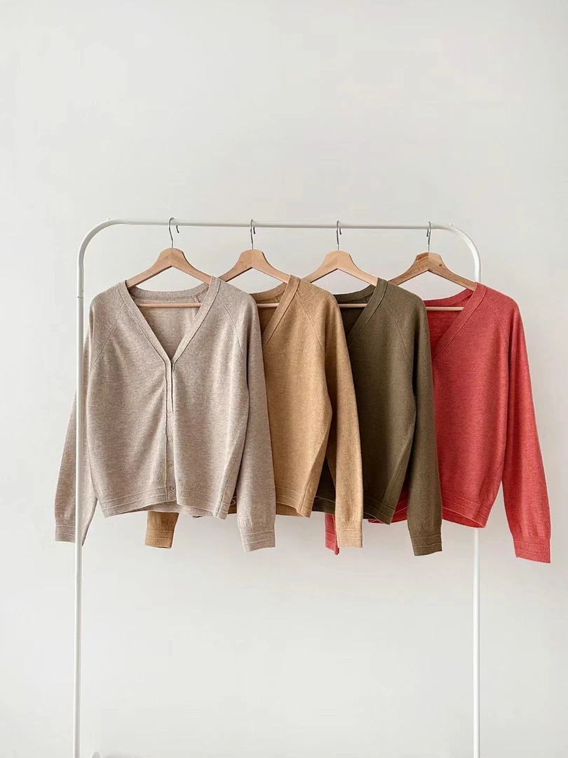 YH 高档含羊毛开衫显瘦