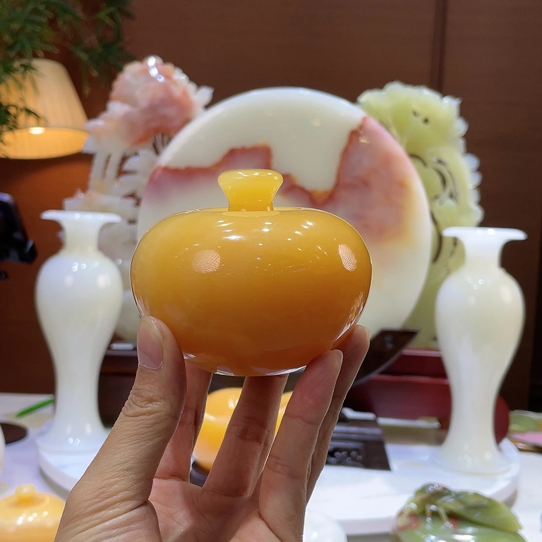 玉精品天然玉石苹果摆件