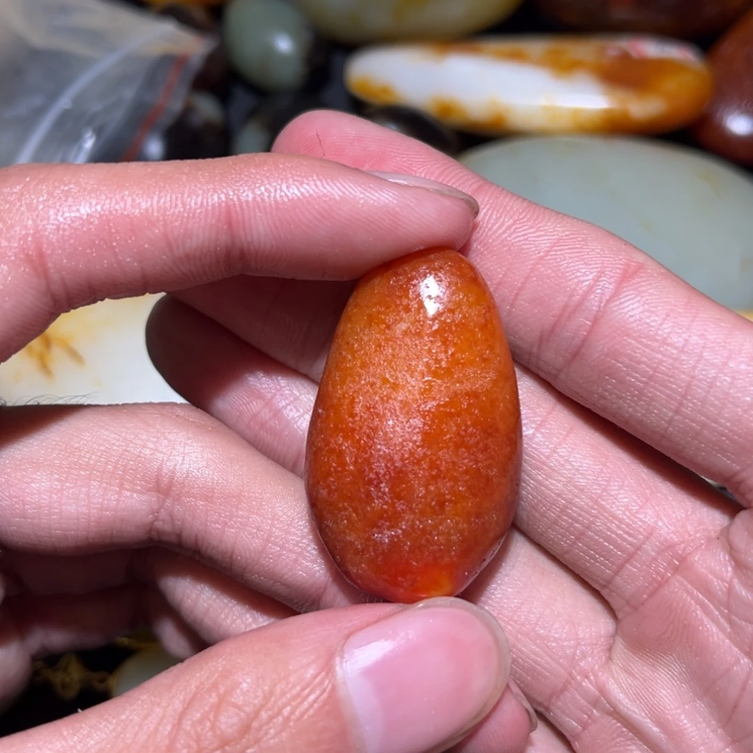 和田玉未镶嵌珠宝奇石