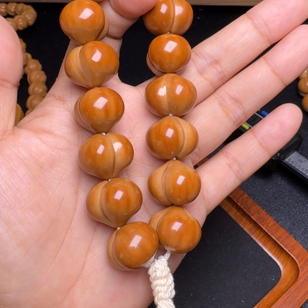 猴头核桃吊坠顶级屁桃18大➕