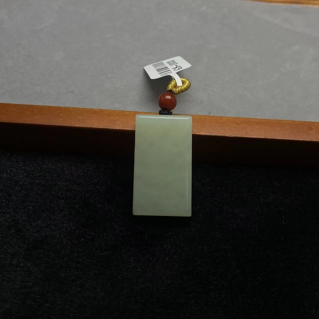 和田玉翠青无事牌挂件V013