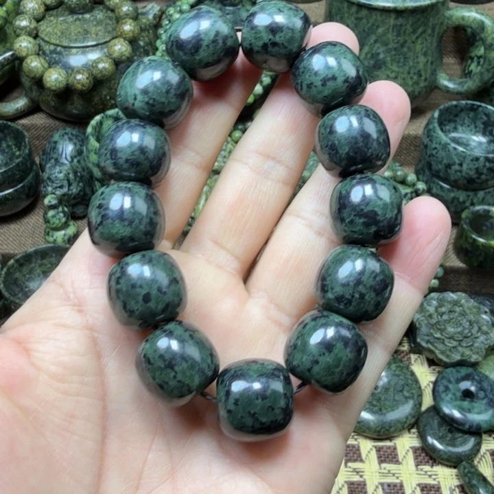 蛇纹石玉未镶嵌药王石能量养生产品