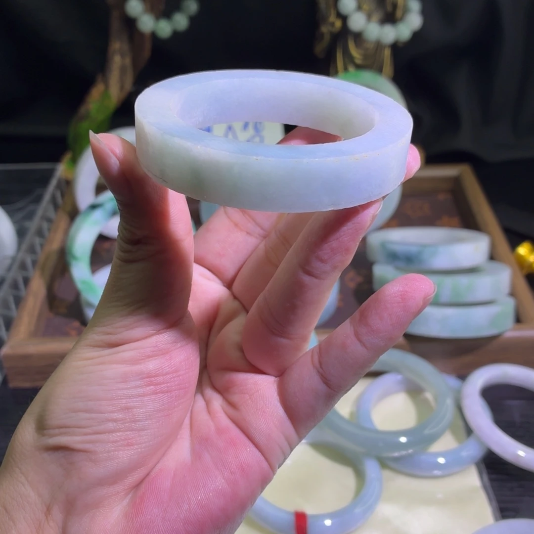 定制翡翠未镶嵌正圈
