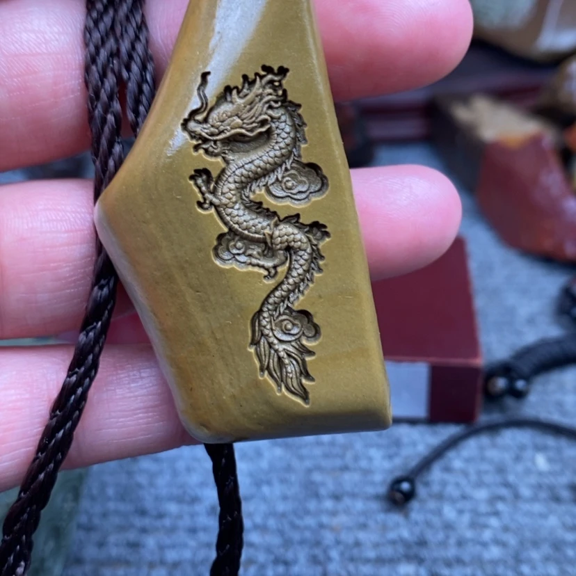 【闪购商品】原石雕刻手把件