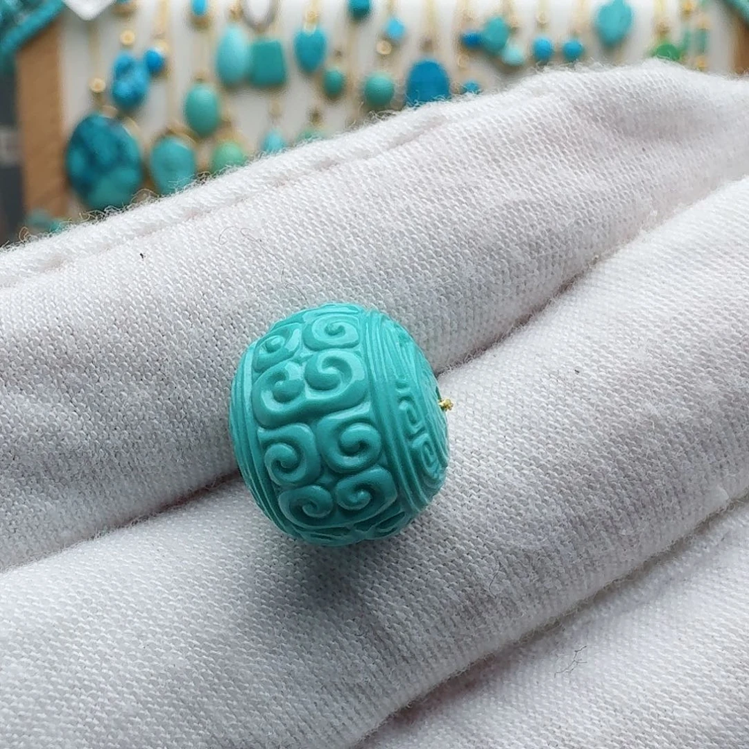 未镶嵌绿松石珠宝奇石