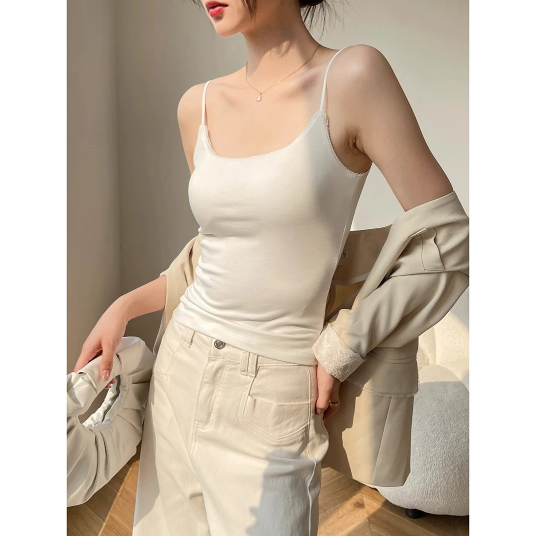 白色吊带背心女夏外穿2025年新款无袖打底内搭短款带胸垫上衣修身