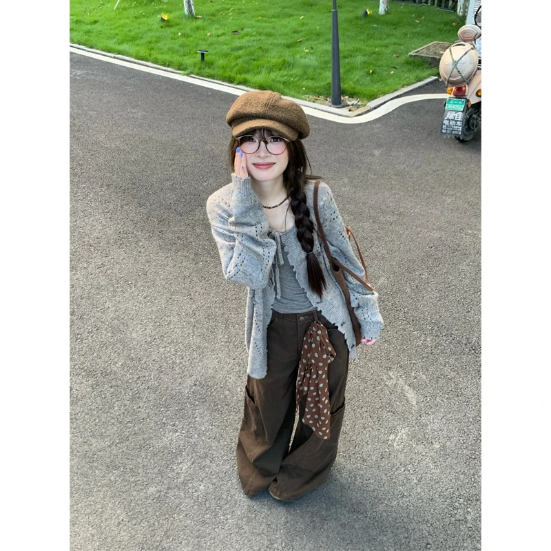 2025新款早秋慵懒风灰色背心镂空针织外套百搭工装阔腿裤三件套装