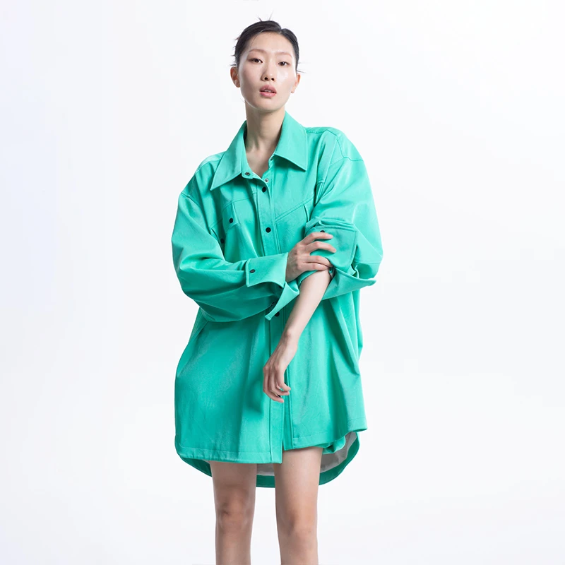 ledim wang宽松肌理皮衬衣/短裤设计感绿色