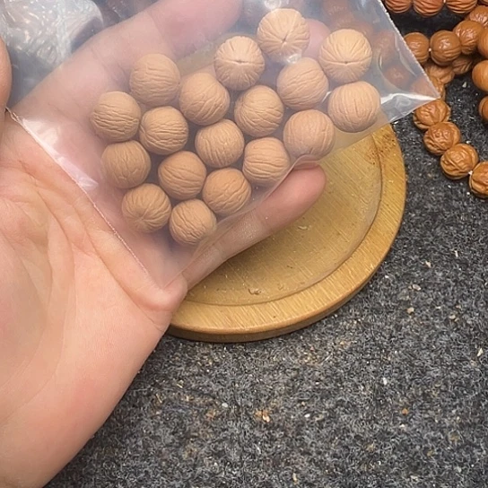 吊坠猴头核桃原皮聚宝盆15➕精卡不打底