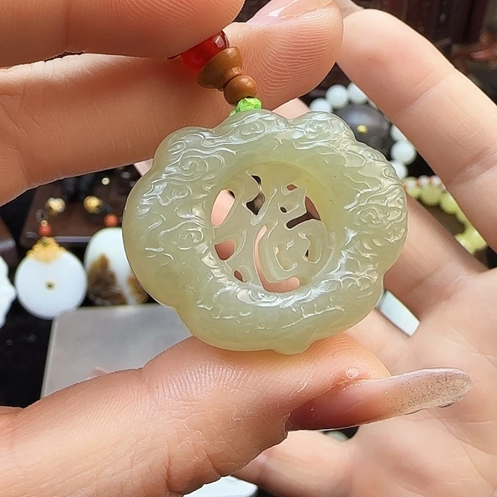 和田玉挂件未镶嵌定制发货