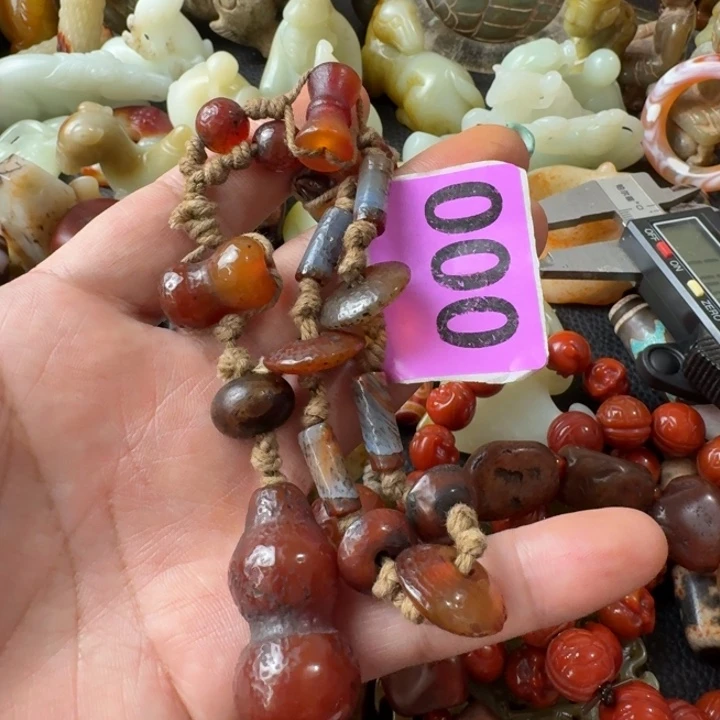 未镶嵌颈饰玛瑙/玉髓