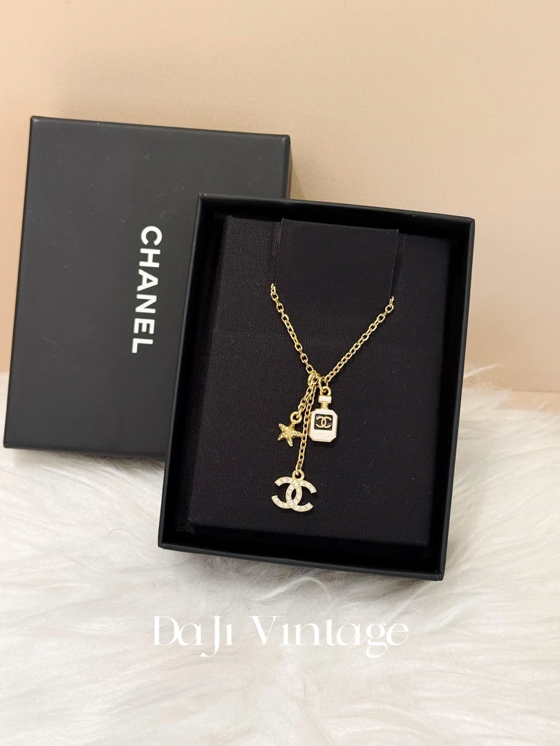 99新 Chanel/香奈儿 大吉中古/Chanel金色双c香水瓶海星吊坠项链