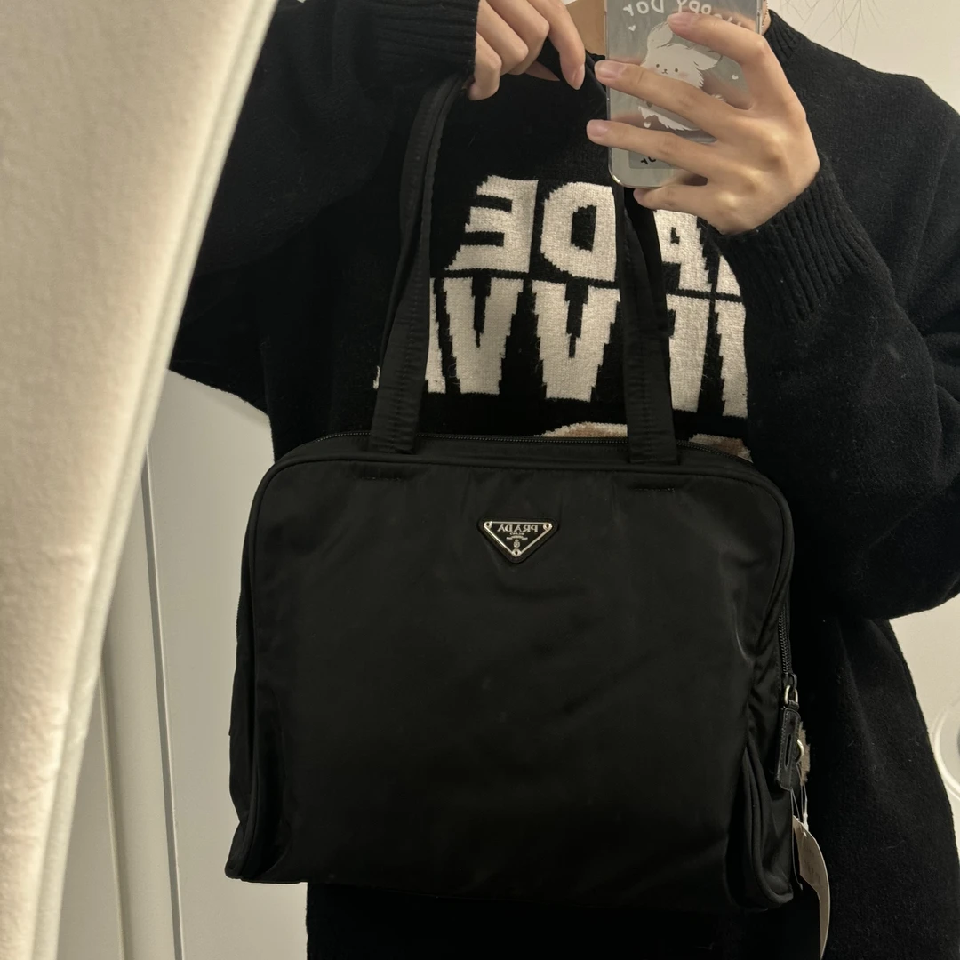 95新 Prada/普拉达 YFF200/单肩包