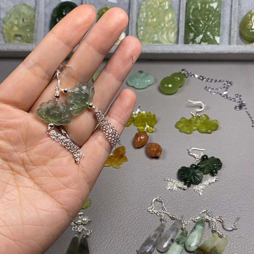 【闪购商品】蛇纹石玉未镶嵌挂件耳饰耳环项链