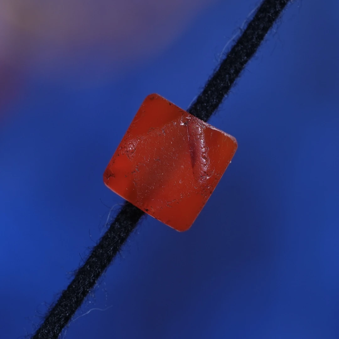 【古珠】9*7.8*7.2mm千年红玉髓多棱文玩保真保老