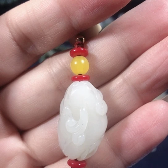 和田玉未镶嵌颈饰貔貅