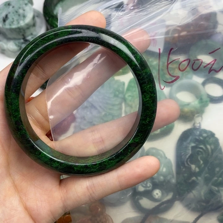 颈饰未镶嵌翡翠用****3