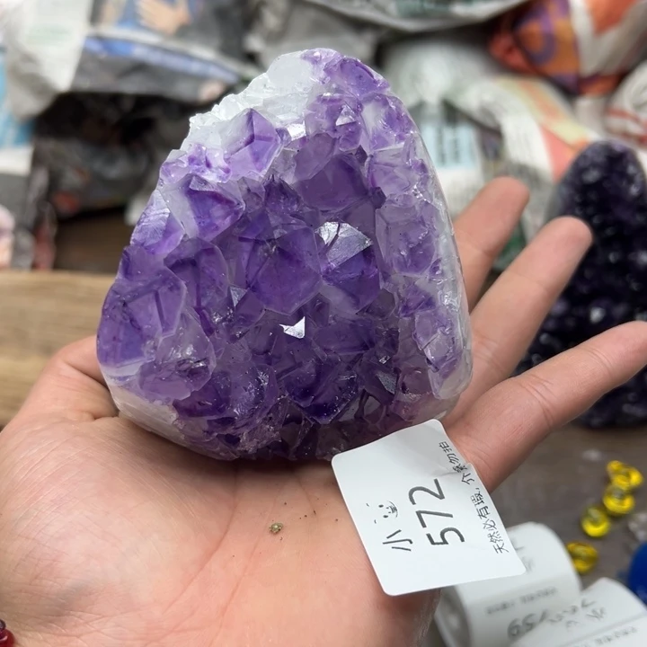 水晶大型摆件（非配饰）未镶嵌