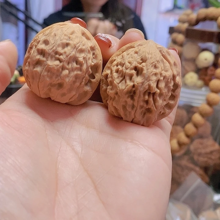 【闪购商品】文玩核桃把件36.5金牛