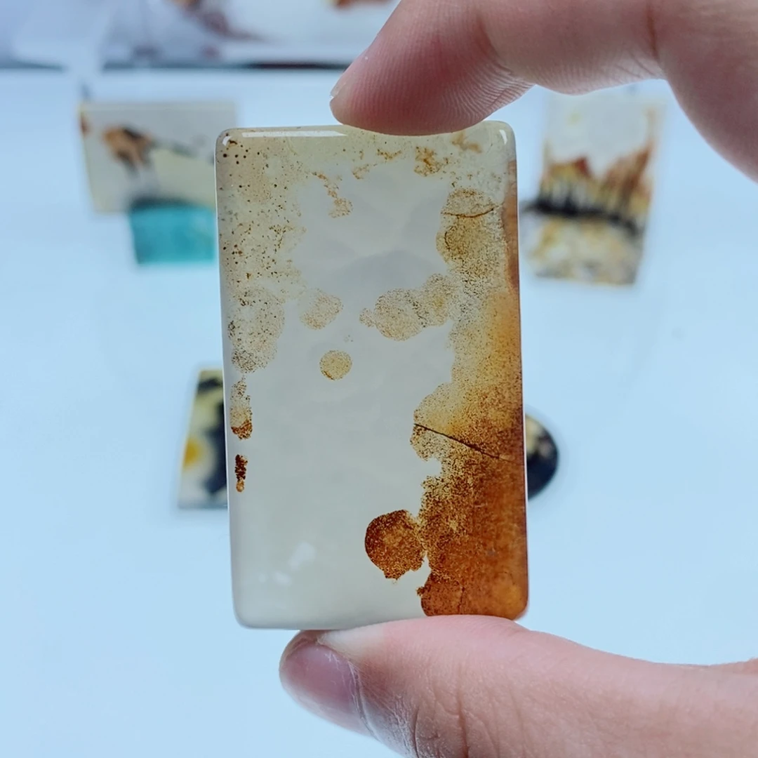 玛瑙/玉髓未镶嵌珠宝半成品