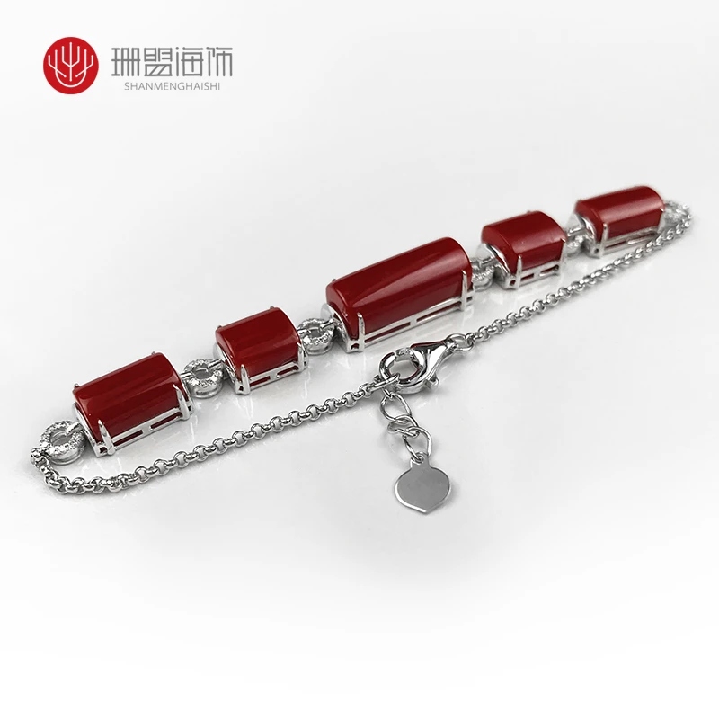 阿卡五颗方形珊珊手链时尚简约