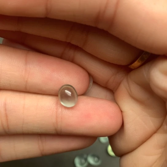 裸石祖母绿葡萄111