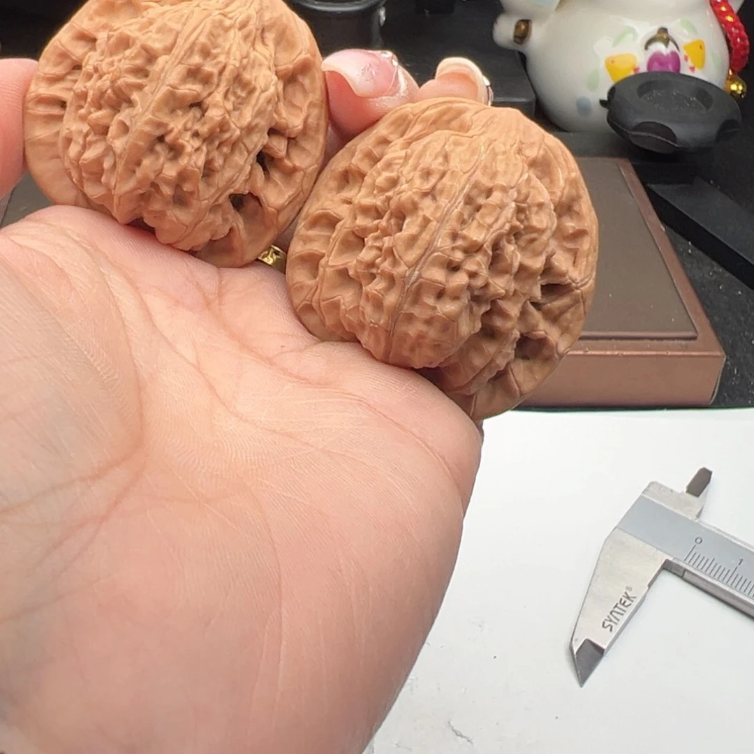 文玩核桃把件望月44