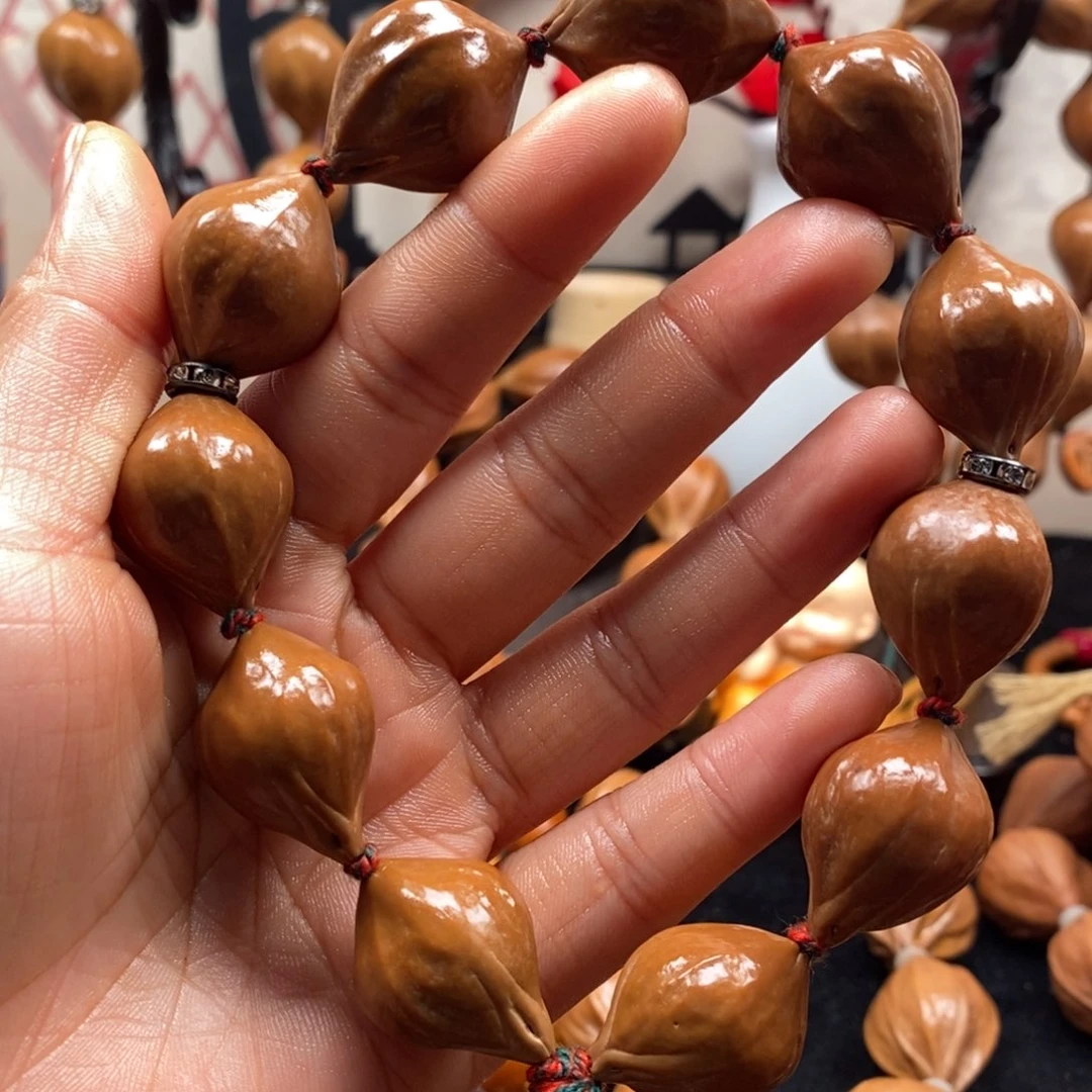 橄榄核手串/手链鸡血红1.9