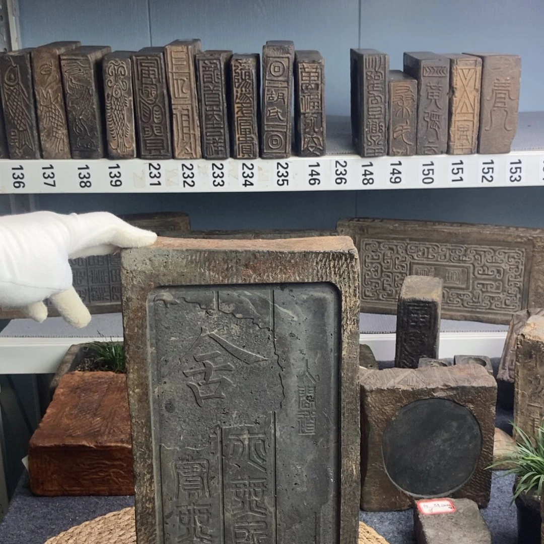 有*古砖雕刻工艺品