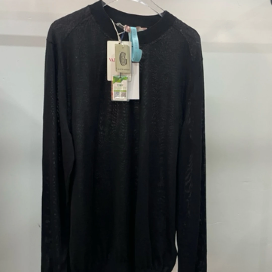 99新 Valentino/华伦天奴 黑色羊毛衫/XL码/A02913/A03628/A03616