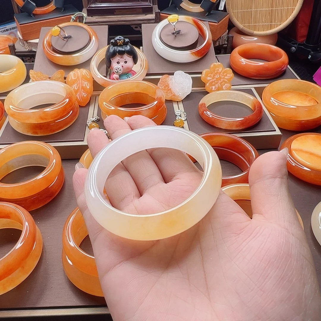 米***粒石英质玉（黄龙玉）未镶嵌手镯福利