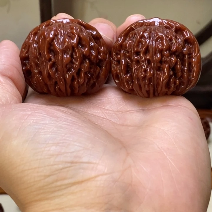 骑***鱼文玩核桃把件四座楼