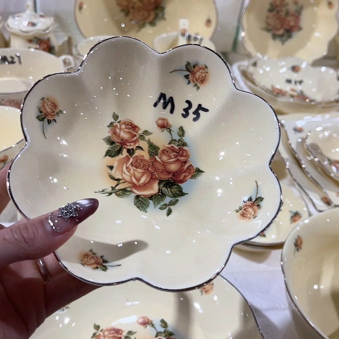 高端陶瓷…………………………35