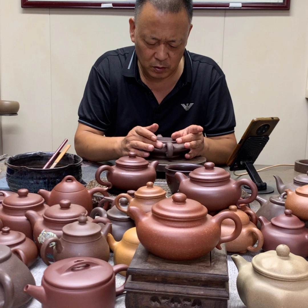 茶壶紫泥红降坡仿古230 C半手工制作