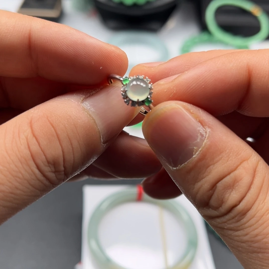 翡翠银S925镶嵌戒指福利