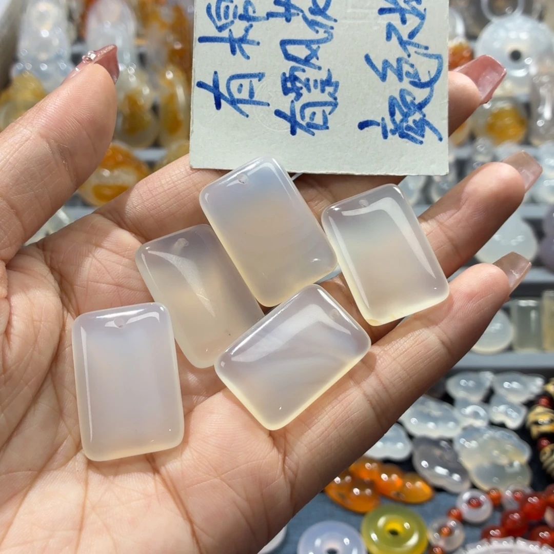 玛瑙/玉髓未镶嵌吊坠(不含链)