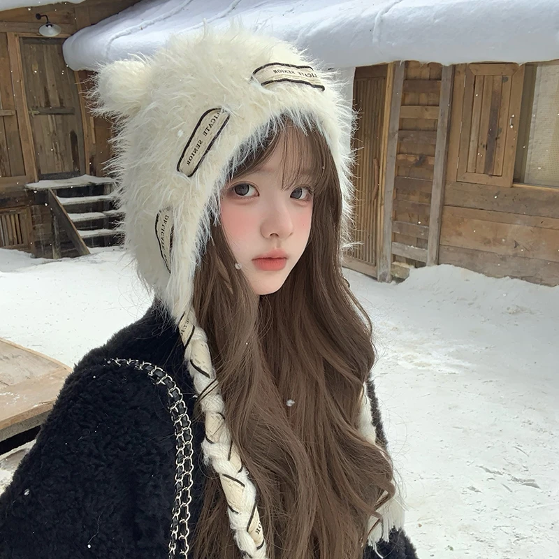 可爱小熊护耳毛绒帽子女秋冬季加厚保暖显脸小针织帽系带雷锋帽子