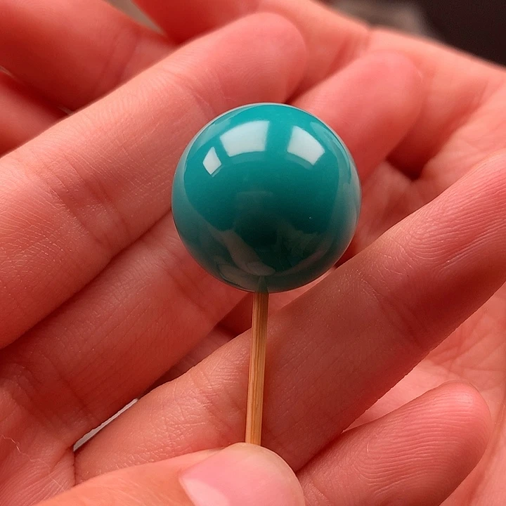 太***型未镶嵌绿松石珠宝奇石