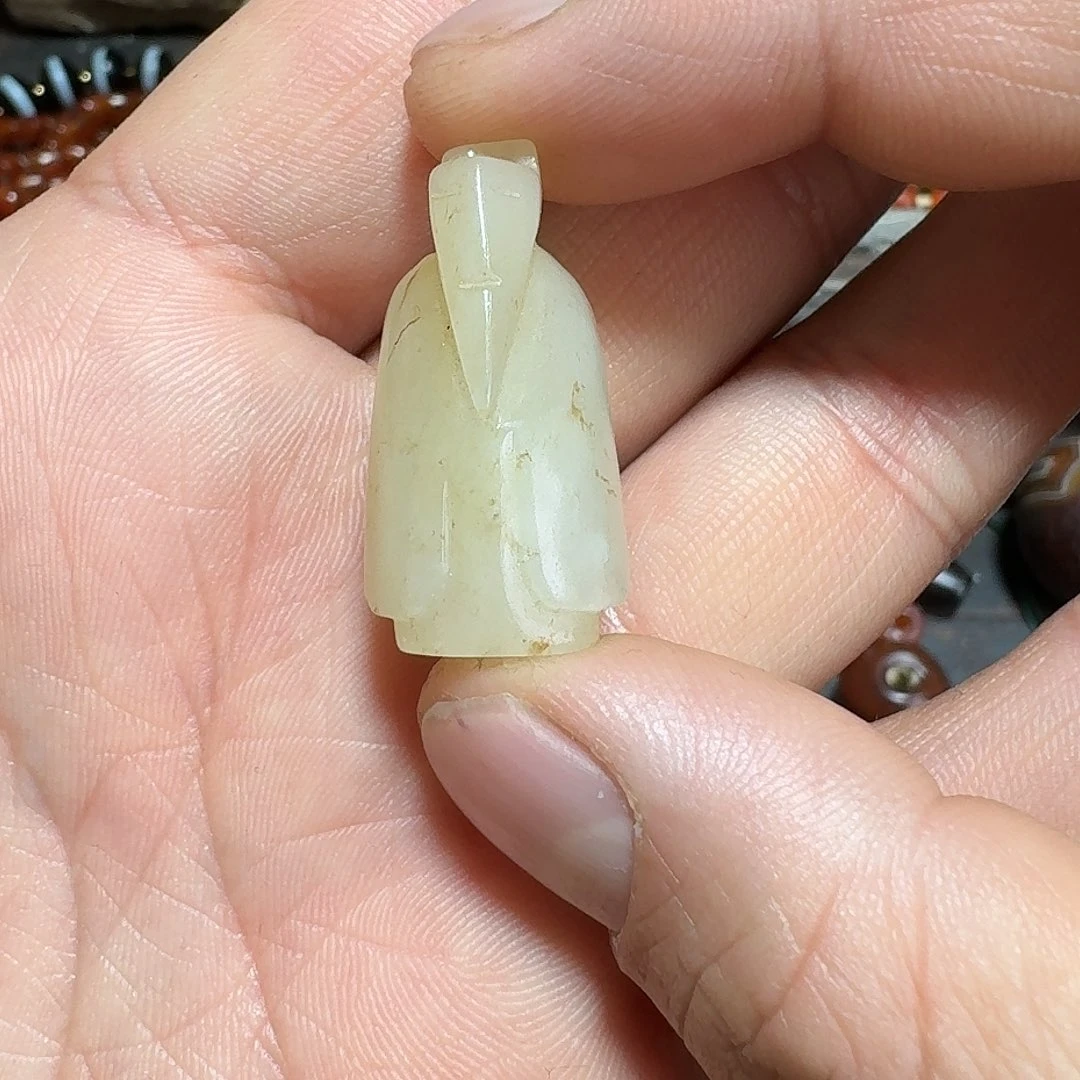 和田玉（糖玉）未镶嵌颈饰